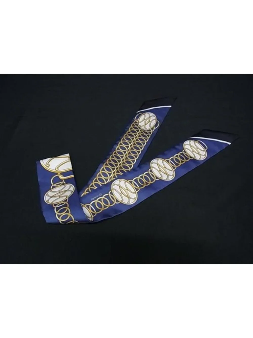 Hermes Lift Profile Twill Silk 100% Ribbon Scarf Navy - Picture 2 of 5